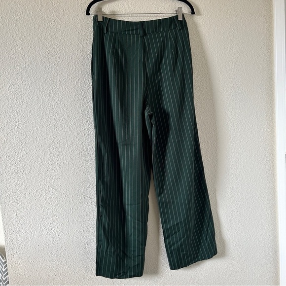Women’s Green Pin Striped Trousers Fits Medium Shein Casual Dressy preppy - Picture 8 of 8